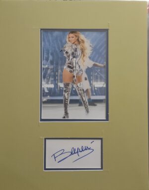 Beyonce 'Queen B' autograph
