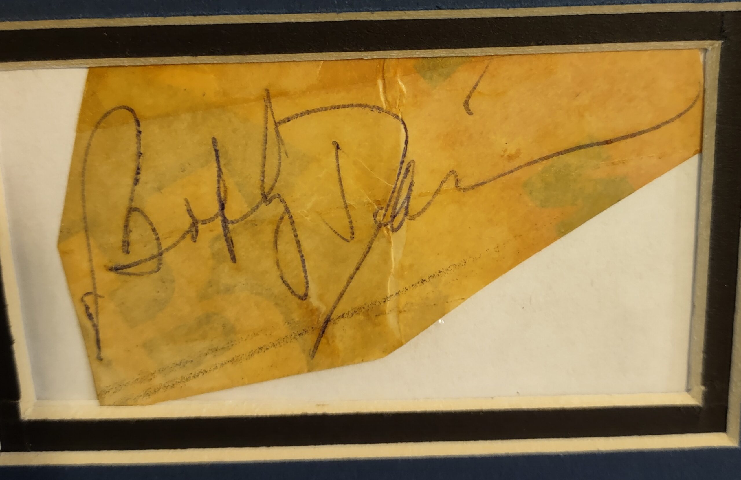 Bobby Darin autograph on back of comic cover - Image 2